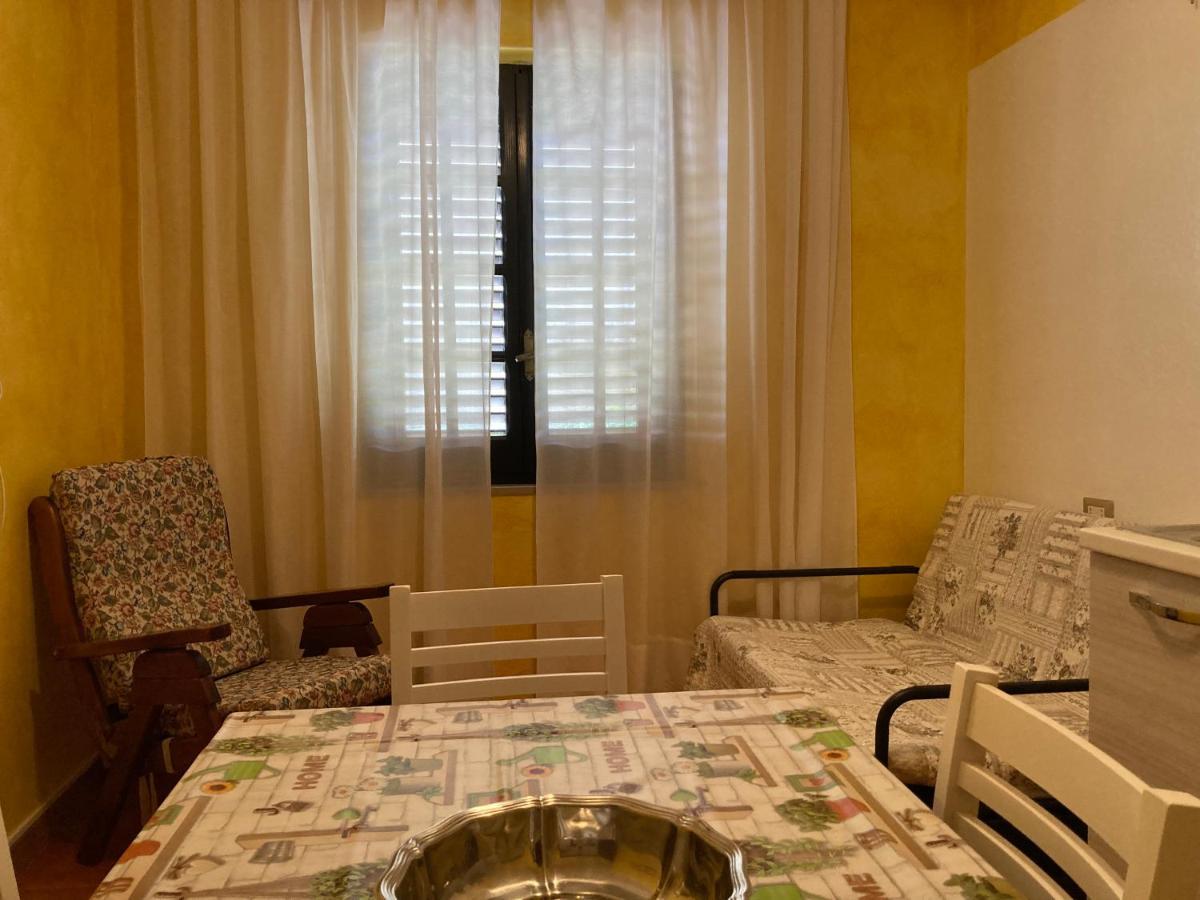 Appartement Araxi à Villa San Pietro Extérieur photo